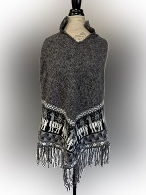 Men's Gray Nordic Pattern Wool Sweater
